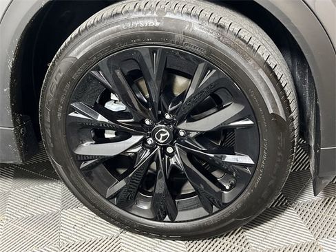 Used 2025 MAZDA CX-90 Plug-In Hybrid w/Premium Sport image 17