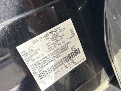 Used 2021 Ford Edge SEL FWD image 5