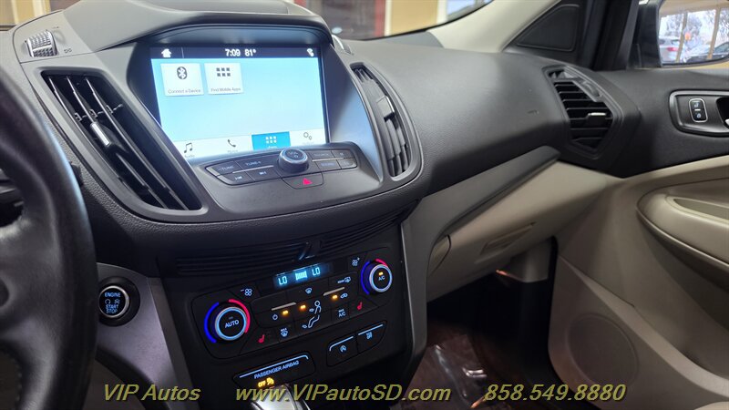 Used 2019 Ford Escape SEL FWD image 19