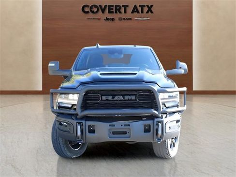 Used 2024 RAM 2500 Limited image 7