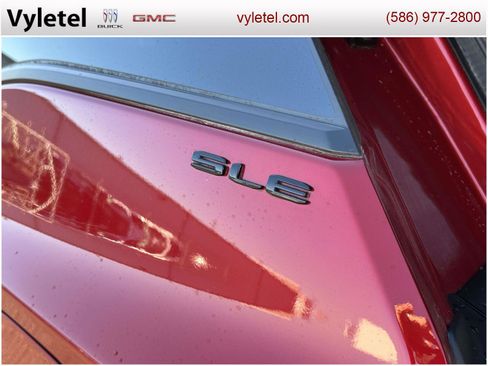 Certified 2023 GMC Terrain SLE w/ Driver Convenience Package image 11