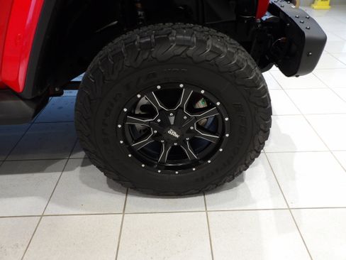 Used 2022 Jeep Wrangler Unlimited Rubicon w/ Trailer Tow Package AWD/4WD image 32