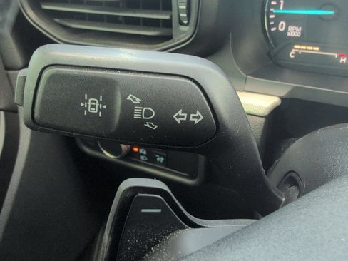 Used 2020 Ford Explorer XLT RWD image 16