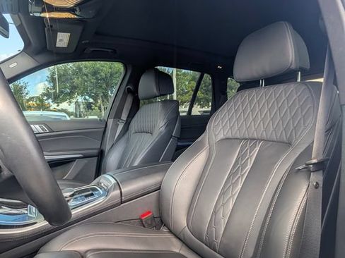 Used 2024 BMW X5 sDrive40i w/ M Sport Package RWD image 6
