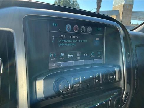 Used 2017 GMC Sierra 1500 SLT image 23