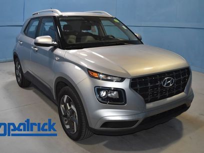 Used 2024 Hyundai Venue SEL