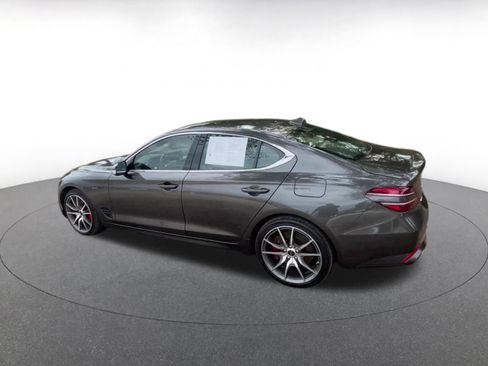 Used 2025 Genesis G70 2.5T image 10