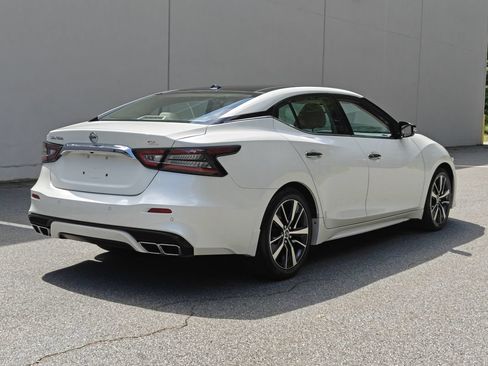 Used 2019 Nissan Maxima 3.5 SL w/ Floor Mat Group FWD image 3