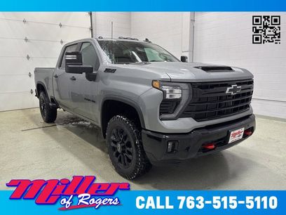 New 2026 Chevrolet Silverado 3500 LT w/ Trail Boss Package