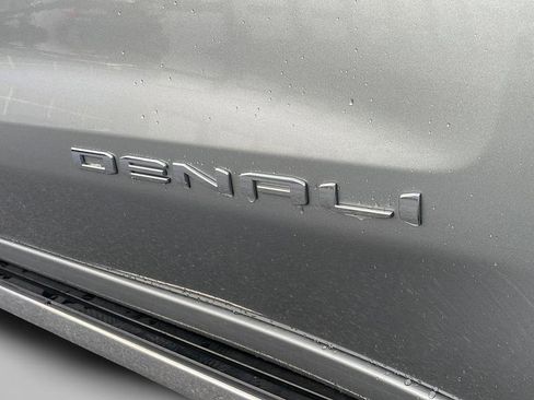 Used 2023 GMC Sierra 1500 Denali w/ Denali Reserve Package AWD/4WD image 14