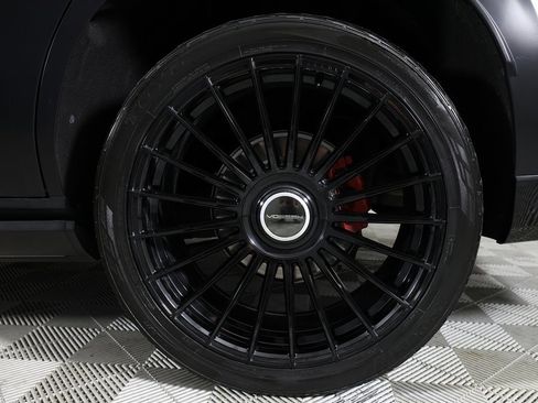 Used 2024 Cadillac Escalade V w/ LPO, ONYX Package image 54