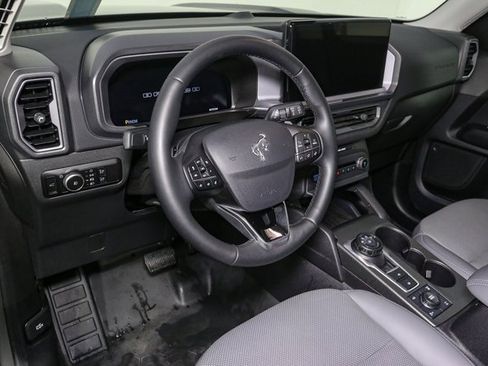 Used 2025 Ford Bronco Sport Badlands image 18