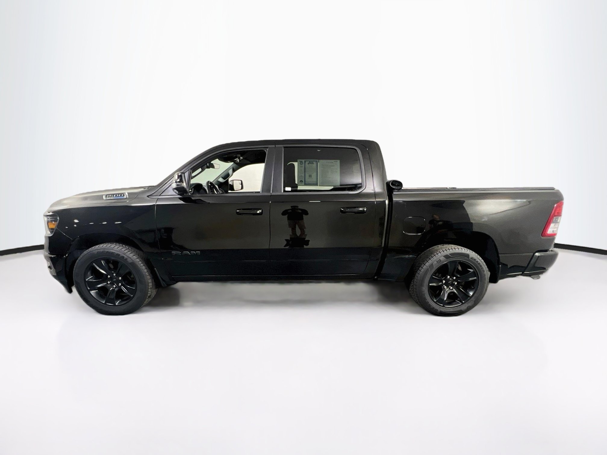 Used 2023 RAM 1500 Big Horn AWD/4WD image 8