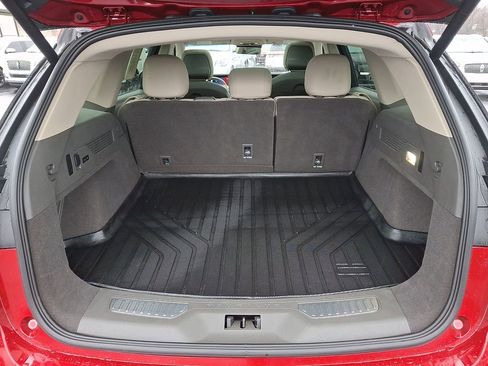 Certified 2024 Lincoln Nautilus Premier w/ Equipment Group 102A image 29