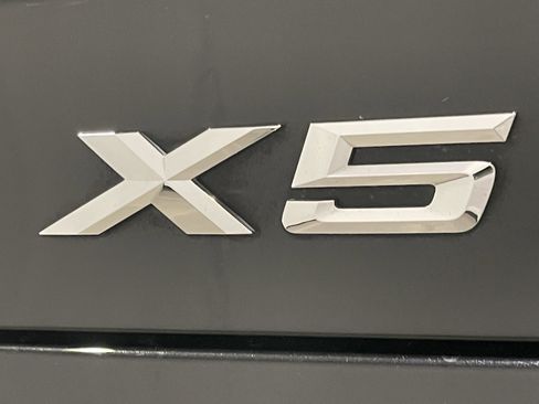 Certified 2024 BMW X5 xDrive40i w/ Premium Package AWD/4WD image 24