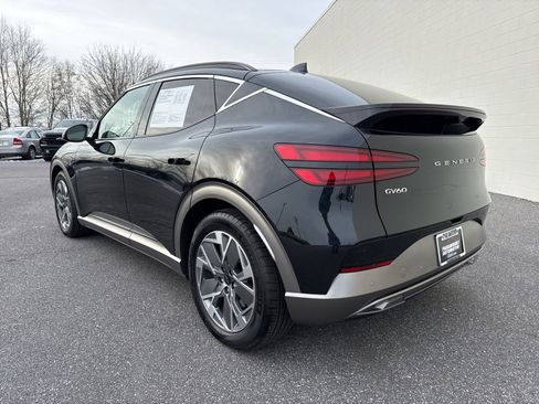 Used 2025 Genesis GV60 RWD image 5