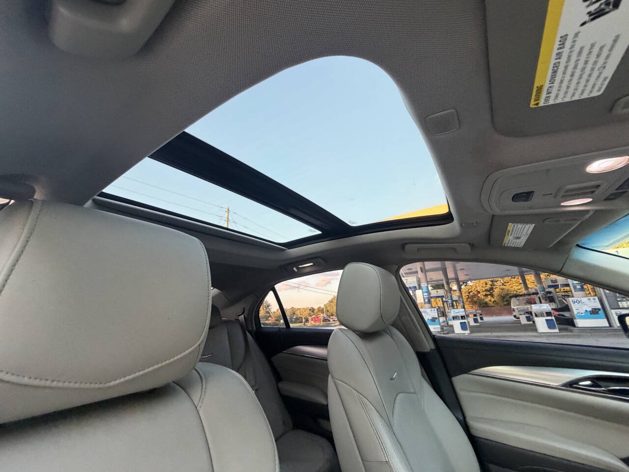 Used 2018 Cadillac CTS Luxury RWD image 19