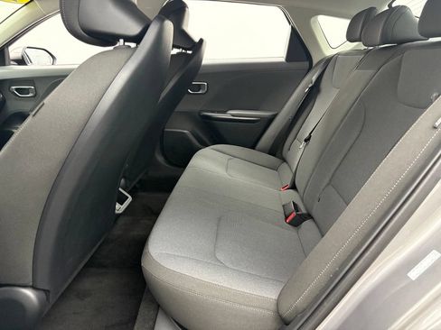 Used 2025 Kia K4 FWD image 33