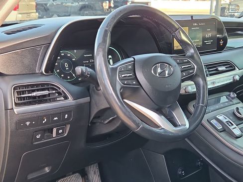 Used 2021 Hyundai Palisade Limited image 10