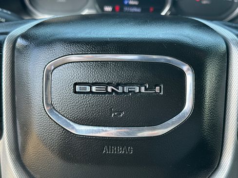 Used 2021 GMC Yukon Denali w/ LPO, Illumination Package image 27