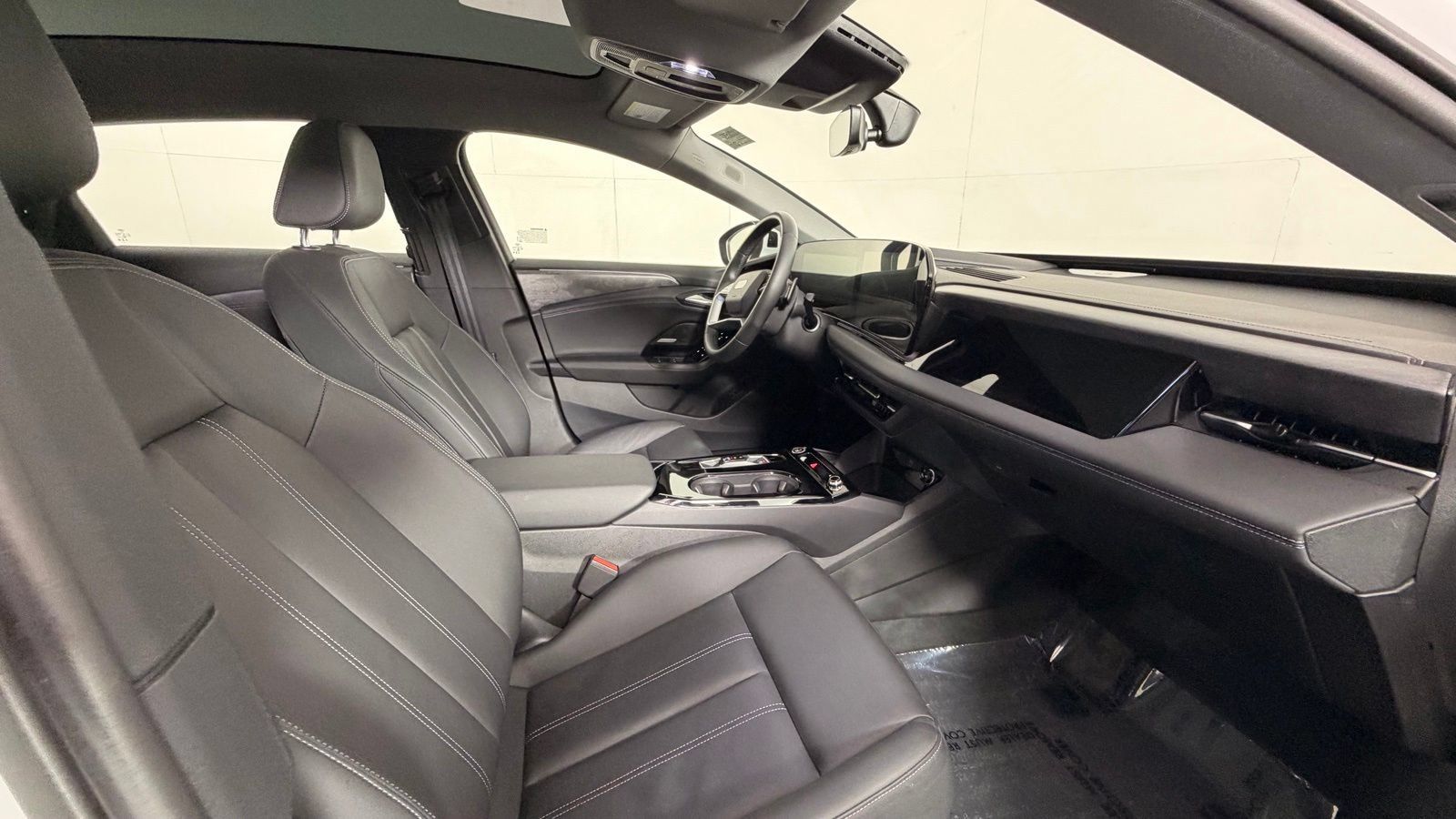 Used 2025 Audi A6 e-tron Premium Plus w/ Premium Plus AWD/4WD image 20