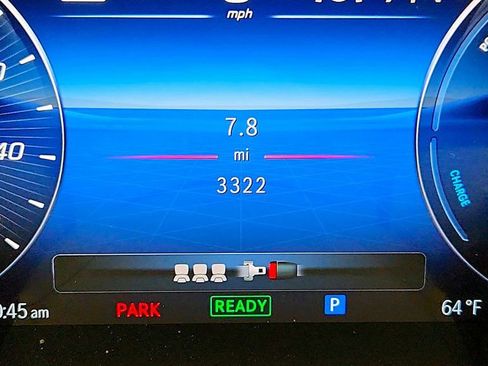 Used 2024 Mercedes-Benz S 580e 4MATIC Sedan w/ AMG Line image 15