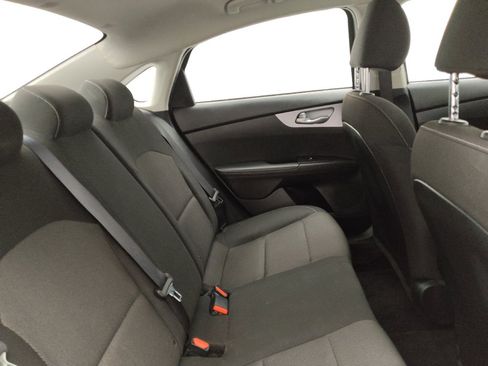 Used 2024 Kia Forte LXS FWD image 19