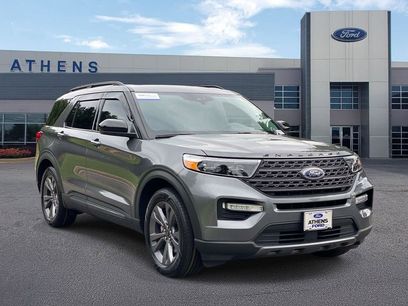 Certified 2024 Ford Explorer XLT w/ Equipment Group 202A