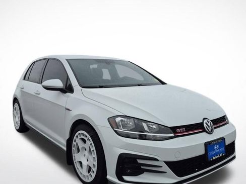 Used 2019 Volkswagen GTI S FWD image 3