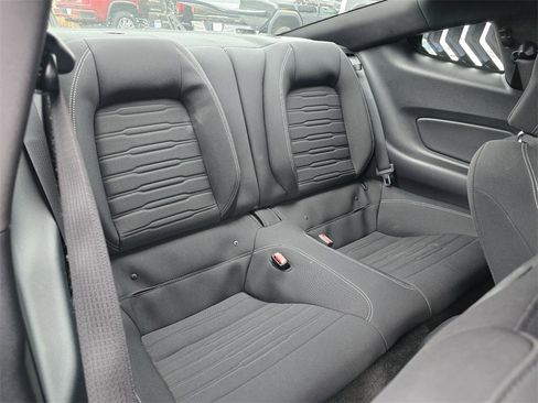 Used 2017 Ford Mustang GT w/ GT Performance Package image 27