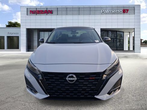 New 2026 Nissan Altima 2.5 SR w/ SR Premium Package FWD image 2