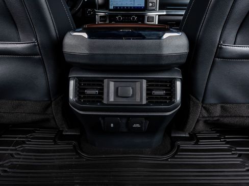 Used 2023 Ford F150 Lariat image 33