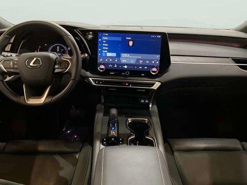 Used 2024 Lexus RX 350 AWD w/ Convenience Package image 17