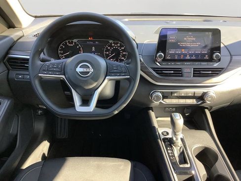 New 2026 Nissan Altima 2.5 SV FWD image 16