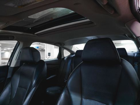 Certified 2023 Honda Accord Touring image 18