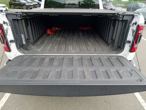 Used 2023 RAM 1500 Laramie AWD/4WD image 8
