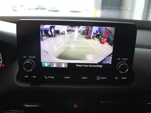 Used 2024 Honda HR-V LX image 14