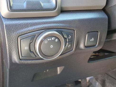 Used 2019 Ford Ranger XL w/ Equipment Group 101A Mid image 15