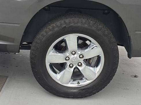 Used 2017 RAM 1500 Lone Star image 32