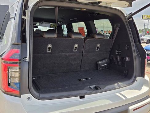 Certified 2025 Nissan Armada SL AWD/4WD image 19