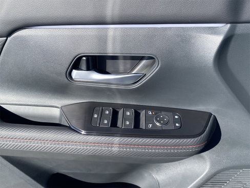 New 2026 Nissan Kicks SR w/ SR Premium Package image 23