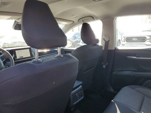 Used 2025 Toyota Camry LE FWD image 11