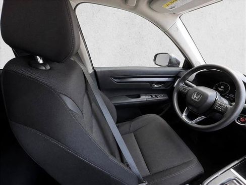 Certified 2025 Honda CR-V EX image 16