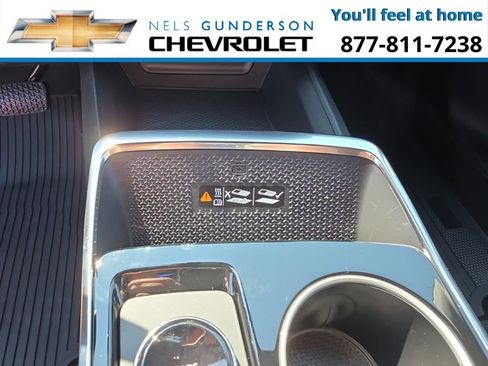 New 2026 Chevrolet Equinox LT w/ Convenience Package II image 25