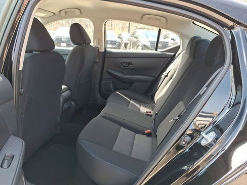 Certified 2025 Nissan Sentra SV FWD image 19