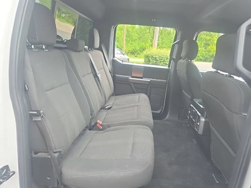 Used 2017 Ford F150 XLT w/ Equipment Group 302A Luxury AWD/4WD image 34