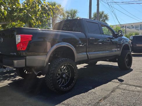 Used 2016 Nissan Titan PRO-4X image 5