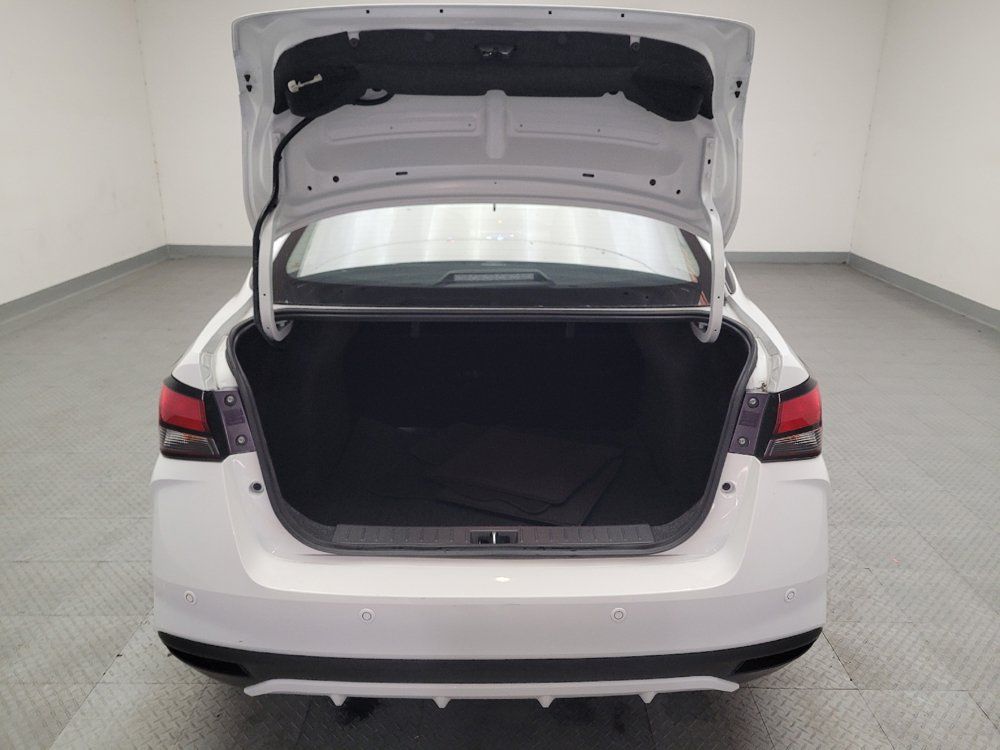 Used 2025 Nissan Versa S w/ Trunk Package FWD image 29