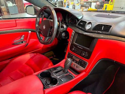 Used 2013 Maserati GranTurismo MC image 27