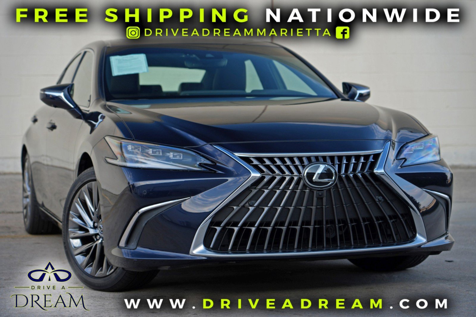Used 2024 Lexus ES 300h Ultra Luxury w/ Accessory Package (Z2) FWD image 2